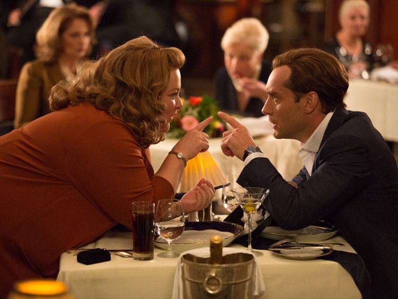 Melissa McCarthy and Jude Law in Spy